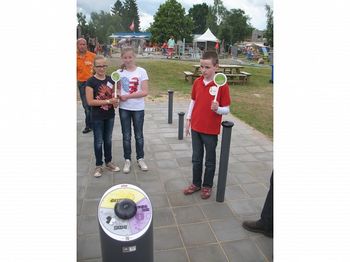 Speeltuinbende viert zomerfeest bij Dierense speeltuin