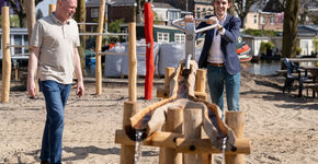 Aanleg natuur speeltuin Lakenpark in volle gang