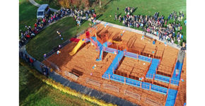 Opening rolstoeltoegankelijke speeltuin in Kampen