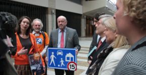 Veiliger spelen op woonerf