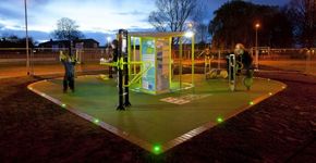 Al sportend je telefoon opladen